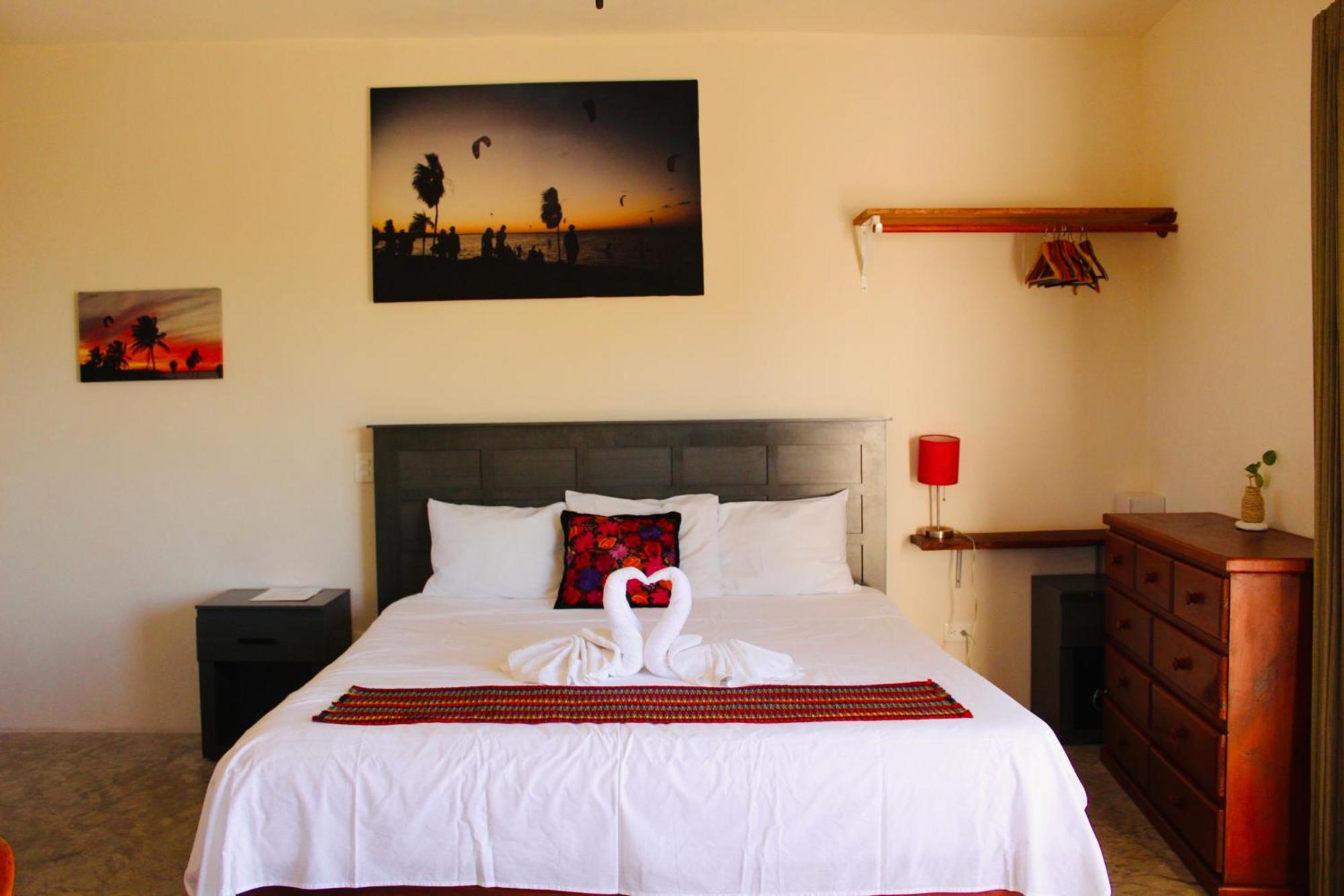 Ikarus Costa Mujeres Eco Lodge Sunset View 칸쿤 외부 사진